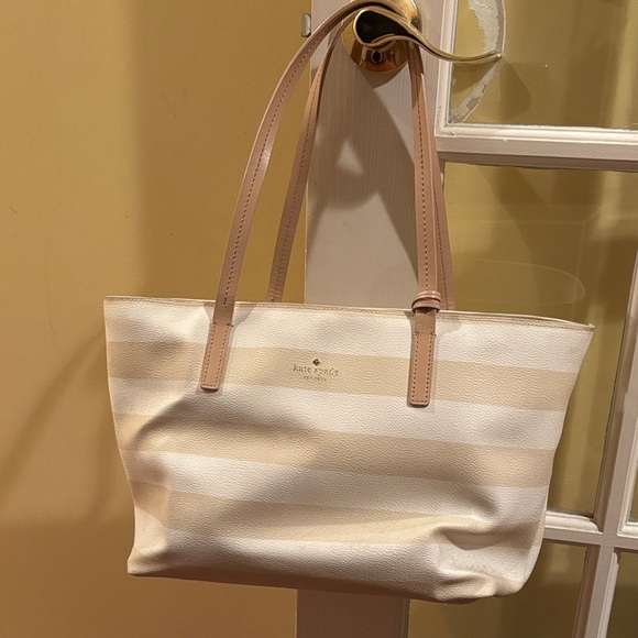 kate spade Handbags - Kate Spade Tan and Cream Striped Tote